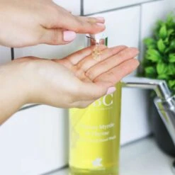 Lemon Myrtle & Thyme Deodorising Hand Wash 500ml -Outlet Soft Touch Care Store lemon myrtle thyme deodorising hand wash 500ml p22233 48382 image